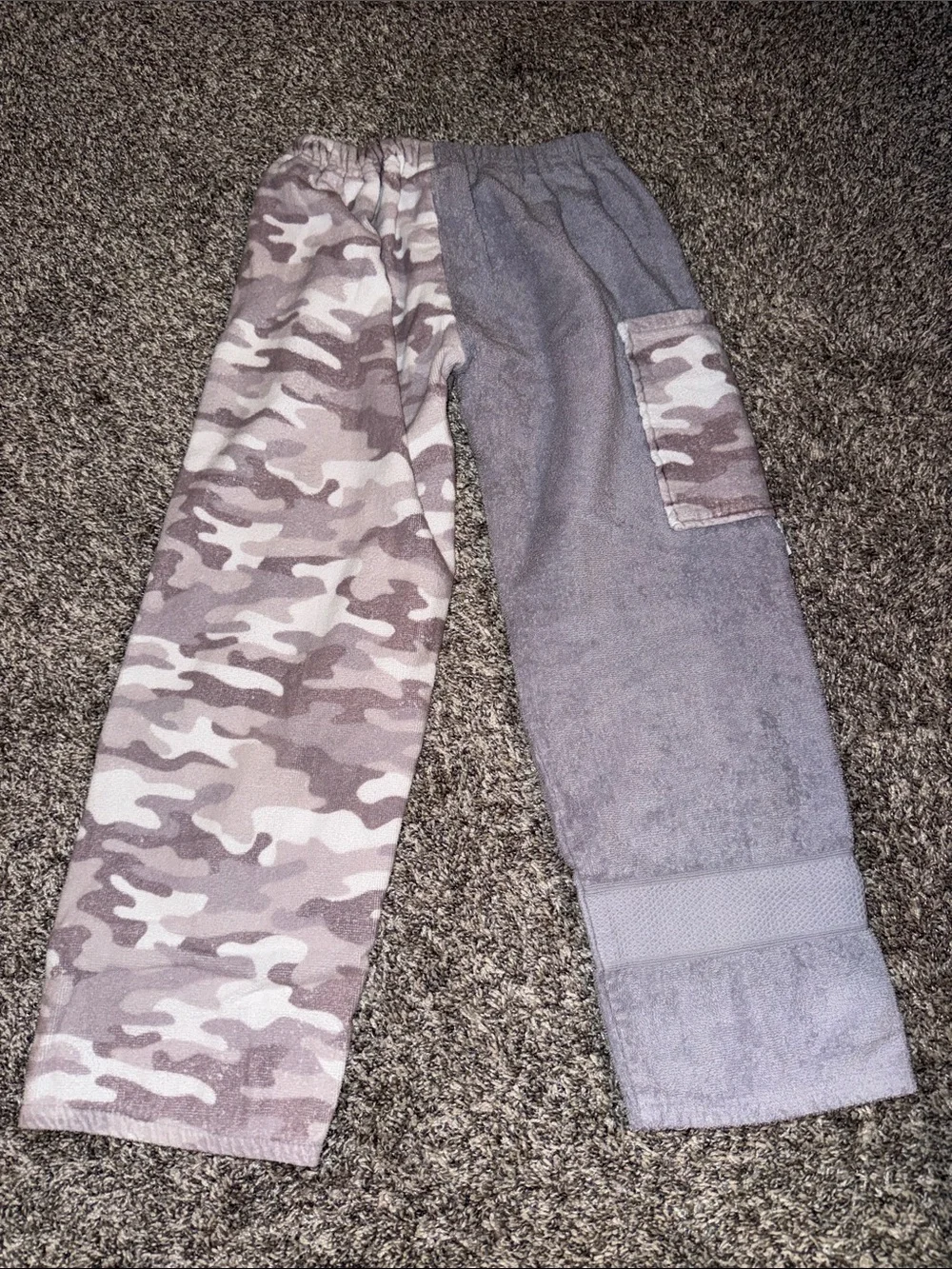 Kids size Small 7/8 Neutral Gray & Camouflage Cozy Towel  Pants